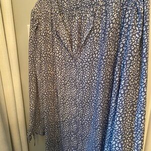 Fun 2 Fun Blue and White Patterned Blouse